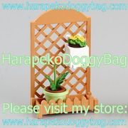 HarapekoDoggyBag / Megahouse Miniatures : Gardening Mate Zakka Garden (2004) #2 - Miniature Flower Garden Rack Set (SOLD OUT)