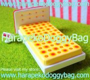 Megahouse Miniatures : Retro Style My Room Collection (2004) #1 - Miniature Retro Bed