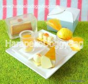 Megahouse Pierre Herme Cake Collection : Volume 1 #3 - Miniature Cheesecake