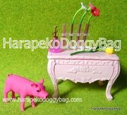 Re-ment Flirty Pink #3 - Miniature Furniture & Pig  