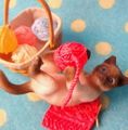 Re-ment Miniatures : Petit Animal Series Puchi Cat Diary (2007) #5 - Miniature Cat With Knitting & Yarn Balls