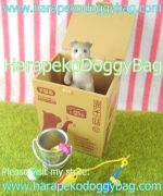 Re-ment Miniatures : Petit Animal Series Puchi Cat Diary (2007) #8 - Miniature Cat Playing With Toys