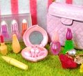 Re-ment Miniatures : Puchi Petit Cosmetics (2005) #2 - Sweet / Miniature Pink Bag & Makeup