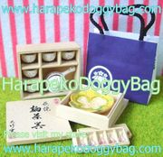 Re-ment Miniatures : Department Store Shopping (2005) 6F - Miniature Japanese Crockery & Dishware