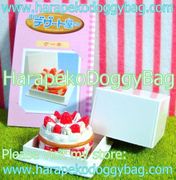 Re-ment Miniatures : Dessert Shop in Town (2002) #2 - Miniature Patisserie Stawberry Cake