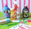 Re-ment Miniatures : Dreamy American Life (2004) #7 - Miniature Toothbrush & Supermarket Goods