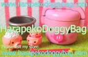 Re-ment Miniatures : Harapeko Animal Village (2007) #3 - Miniature Piggy Rice Cooker Set