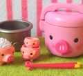 Re-ment Miniatures : Harapeko Animal Village (2007) #3 - Miniature Piggy Rice Cooker Set