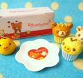 Re-ment Miniatures : Rilakkuma Warm and Fluffy Meals (2010) #8 - Miniature Rilakkuma Cupcakes 