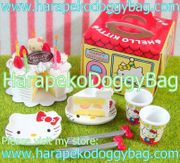 Re-ment Miniatures : Hello Kitty Ouchi Gohan (2009) #1 - Miniature Birthday Cake Party