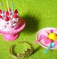 Re-ment Miniatures : Flirty Pink (2008) #1 - Miniature Pink Birthday Cake