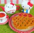 Re-ment Miniatures : Hello Kitty Ouchi Gohan (2009) #7 - Miniature Homemade Apple Pie