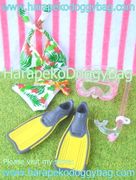 Re-ment Miniatures : I Love Hawaii (2006) #5 - Miniature Beach Accessories