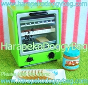 Re-ment Miniatures : Kawaii Kitchen (2007) #6 - Miniature Green Toaster Oven & Peanut Butter Jar