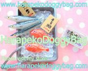 Re-ment Miniatures : Shopping at the Supermarket (2006) #3 - Miniature Japanese Seafood