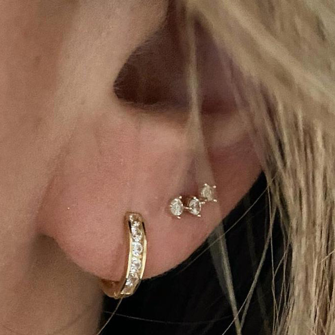 14K Gold Multi-Jeweled Cartilage, Helix, Tragus Single