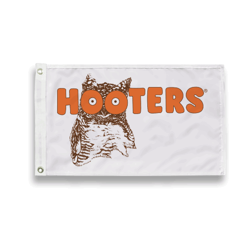 hooters-10-x15-52.gif