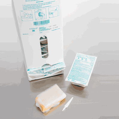 Scrub Brush, contains 0.25 mL of 4% Chlorohexidine Gluconate (CHG) scrub solution with 4% isopropyl alcohol