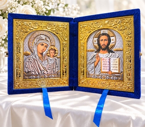 Christ the Teacher / Virgin of Kazan, Diptych in Blue Velvet Case 