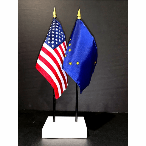 Alaska and US Flag Desk Set