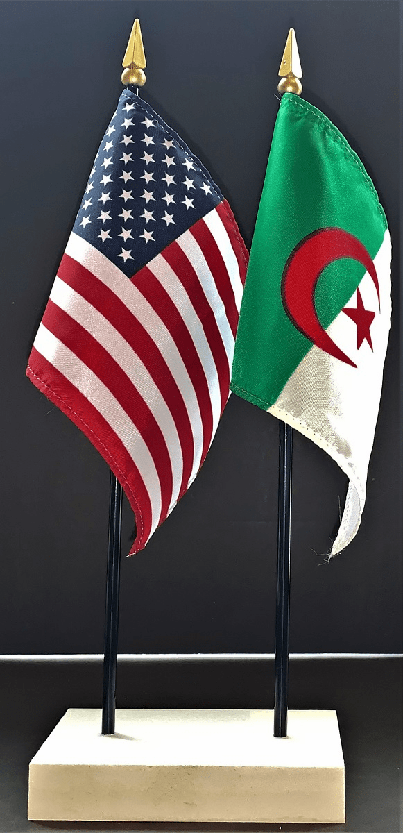 Algeria and US Flag Desk Set