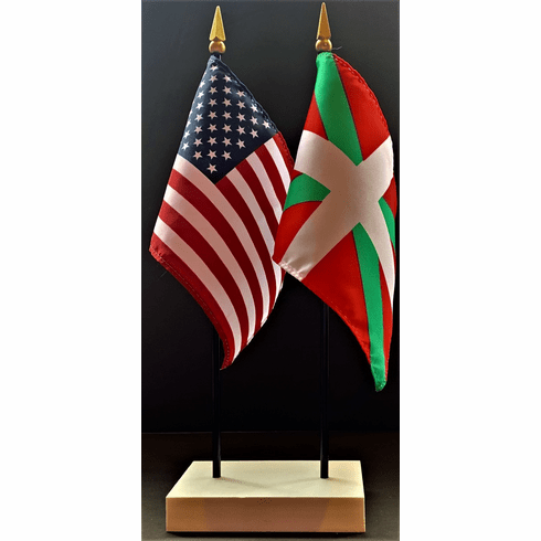 Basque Lands and US Flag Desk Set