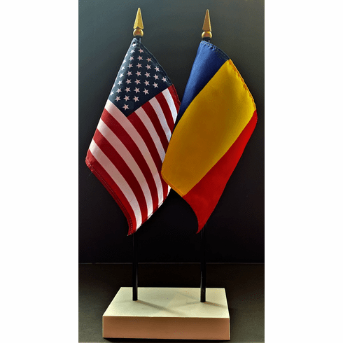 Chad and US Flag Desk Set