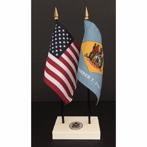 Delaware and US Flag Executive Desk Set