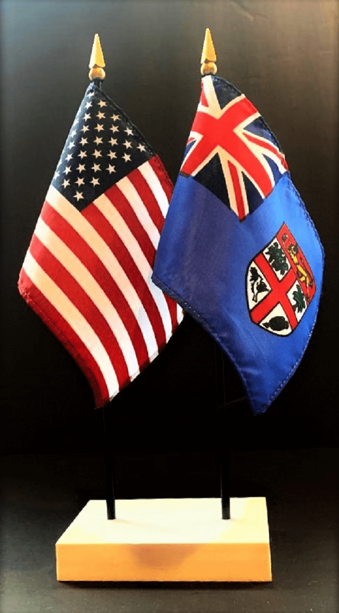 Fiji and US Flag Desk Set