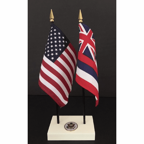 Hawaii and US Flag Executive Desk Set