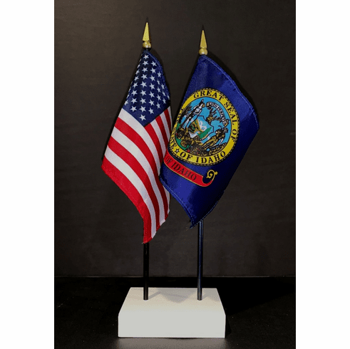 Idaho and US Flag Desk Set