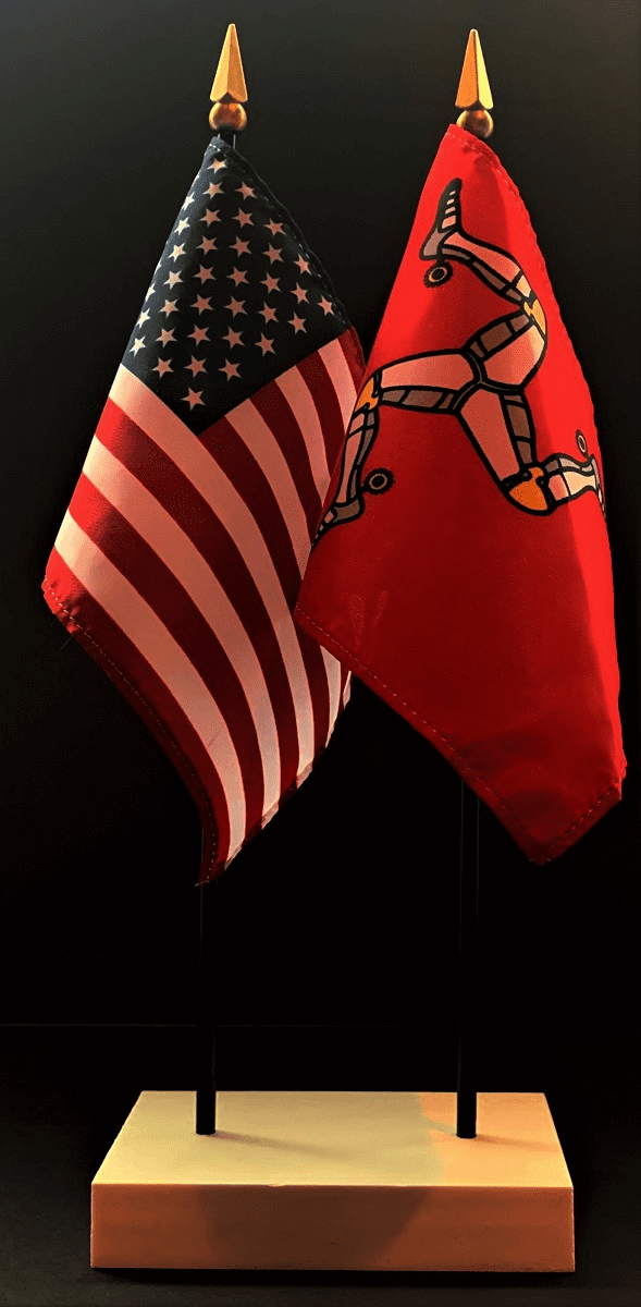 Isle of Man and US Flag Desk Set