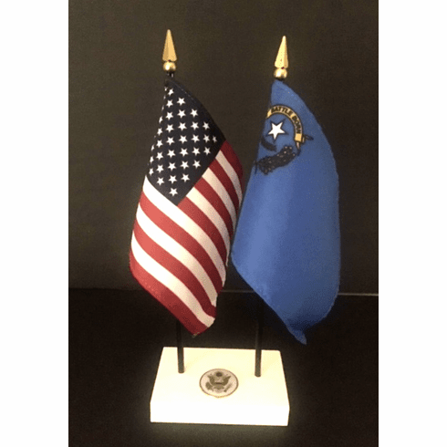 Nevada and US Flag Executive Desk Set