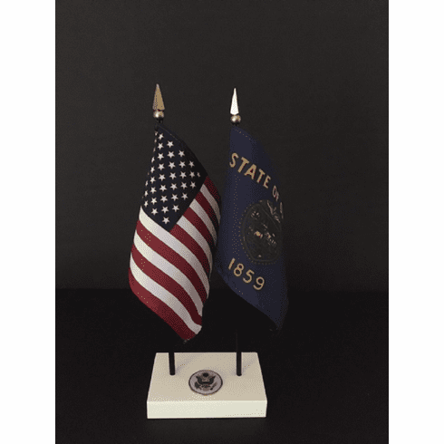 Oregon and US Flag Executive Desk Set