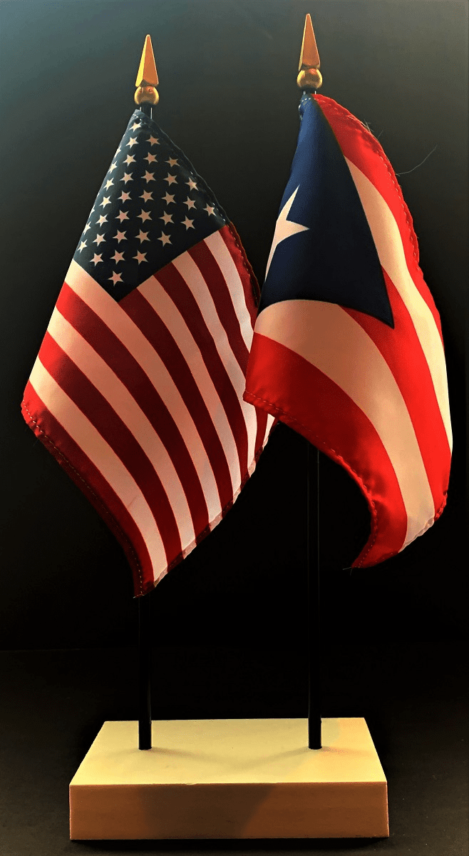 Puerto Rico and US Flag Desk Set