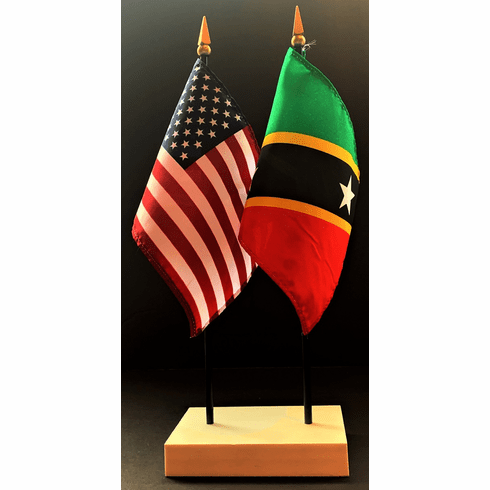 St Kitts & Nevis and US Flag Desk Set