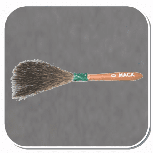 MAC-0 Mack Brush Series 20 Squirrel Hair Sword Stripers