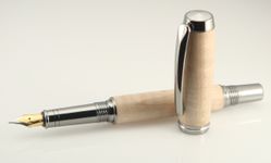 Curly Maple Jr. Gentlemen's Fountain Pen - Pen #462