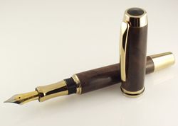 Custom Gentlemen's Fountain Pen