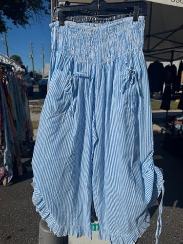 Capri Pants