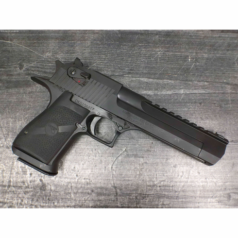 Magnum Research (50AE)