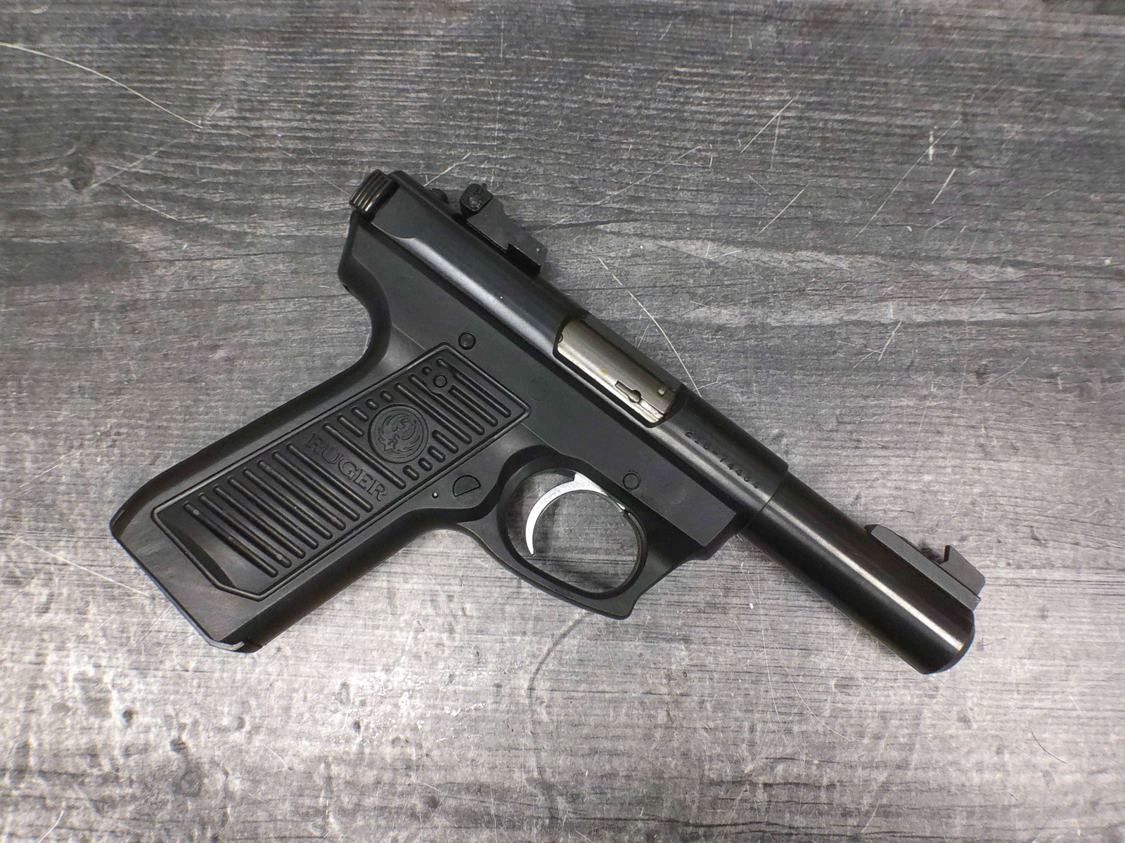 Ruger 22/45 (.22LR)