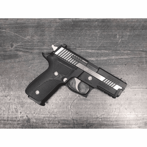 Sig Sauer P229 Elite Equinox (9mm)