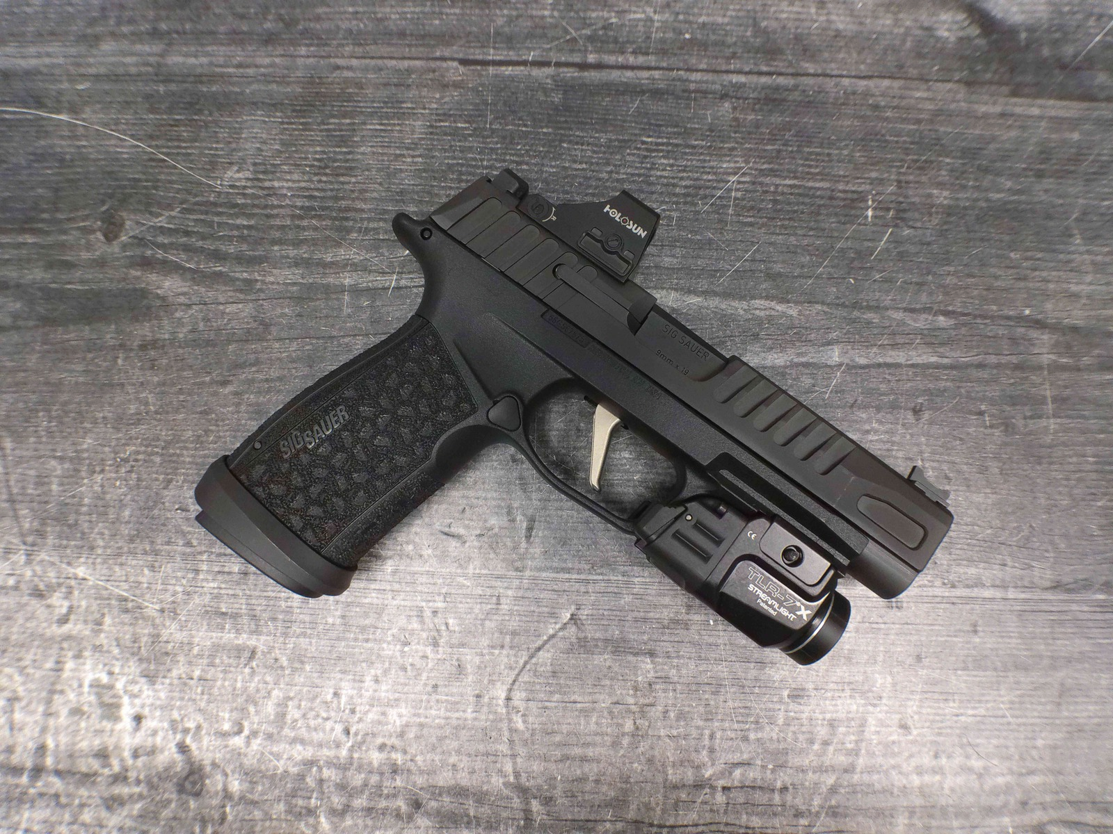 Sig Sauer P365 Fuse (9mm)