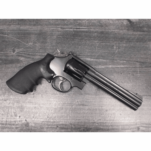 Smith & Wesson 17-8 (.22LR)