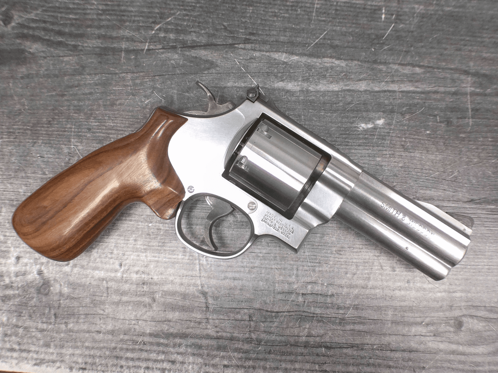 Smith & Wesson 610-3 (10mm)