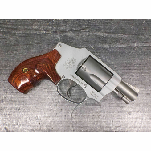Smith & Wesson 642-2 Lady Smith (.38)