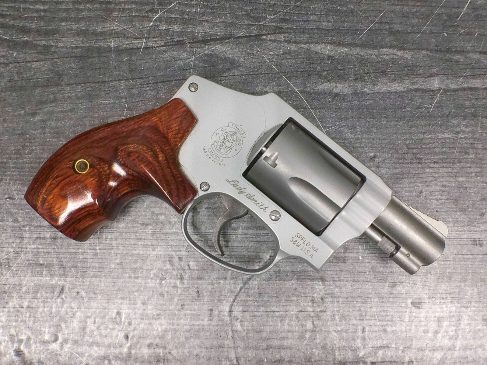 Smith & Wesson 642-2 Lady Smith (.38)