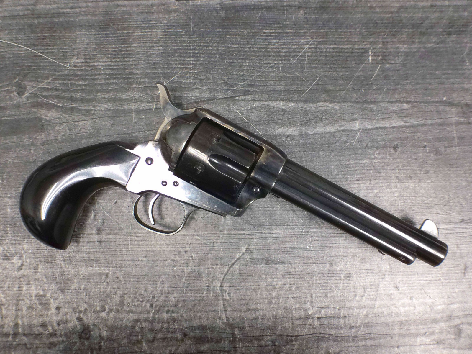 Uberti 1873 (.45LC)