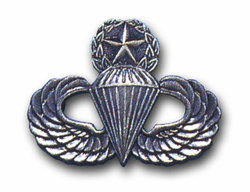 Army Master Paratrooper Military Lapel Pin